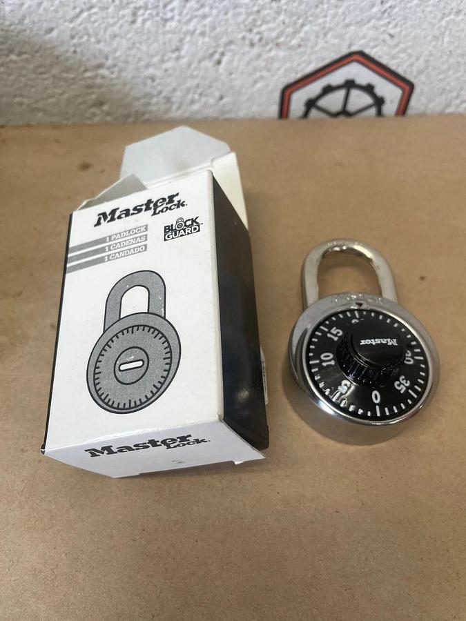 Used MasterLock V647 Combination Padlock - Lot of 2
