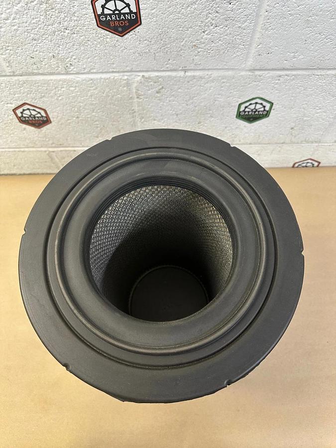 Used WIX 46607 Round Air Filter *NEW*