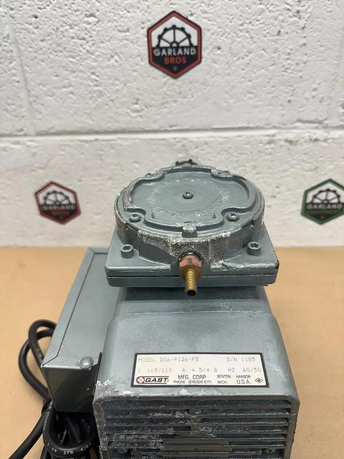 Used Gast DOA-P126-FB Vacuum Pump, 115/110V, 4.5/4.8 A, 60/50 Hz