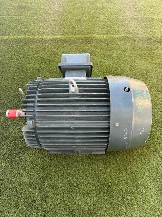 Used Toshiba 0256SDSR41A-P Heavy Duty Motor, 25 HP, 230/460 V, 31/62A, 1180 RPM
