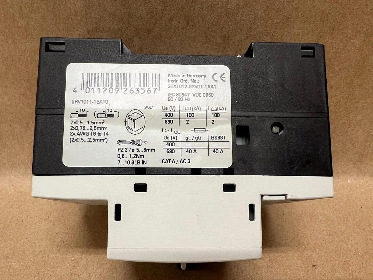 Used Siemens 3RV1011-1EA10 SIRIUS 3R Motor Protector Circuit Breaker