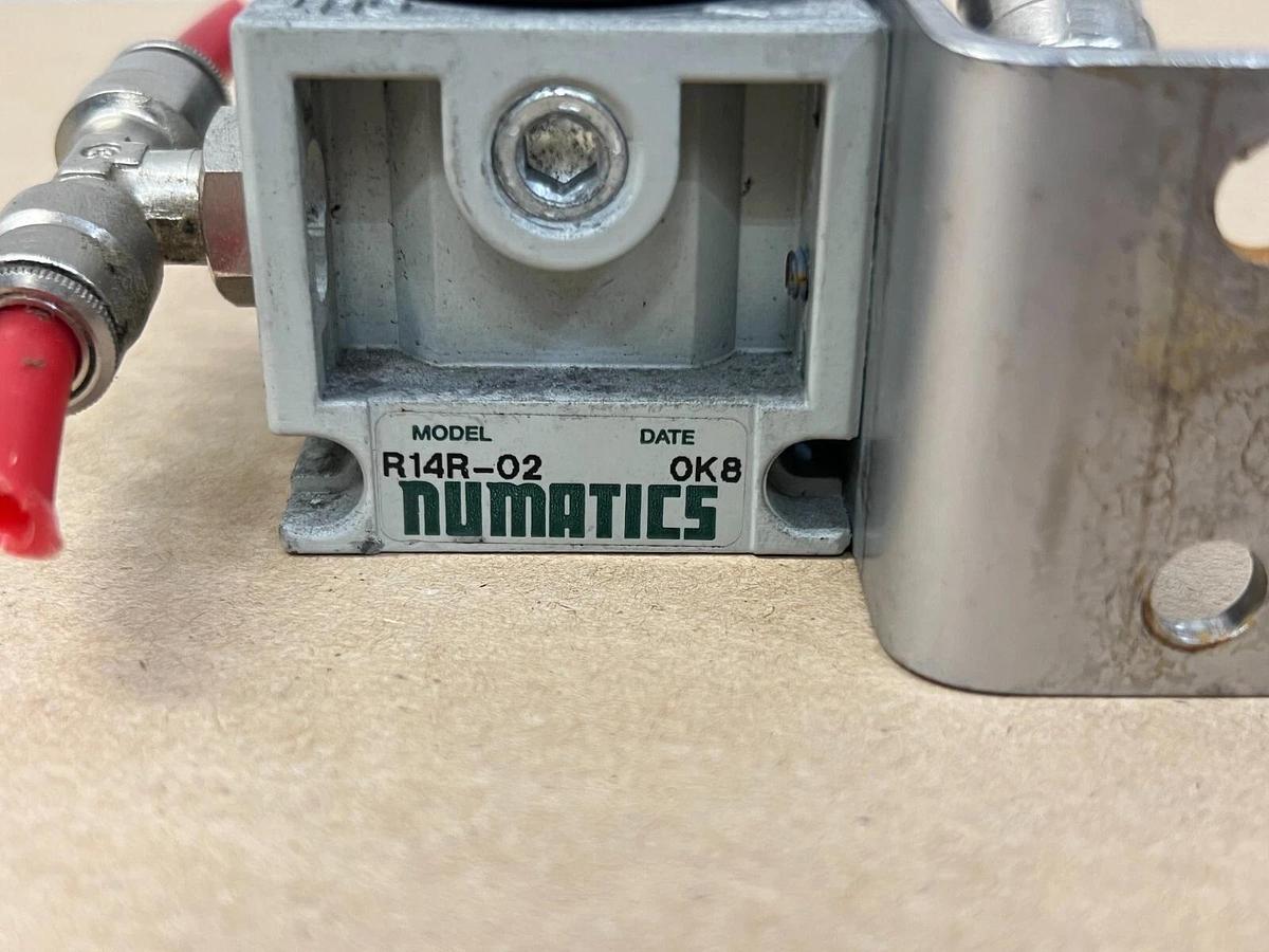 Used Numatics R14R-02 Pneumatic Regulator