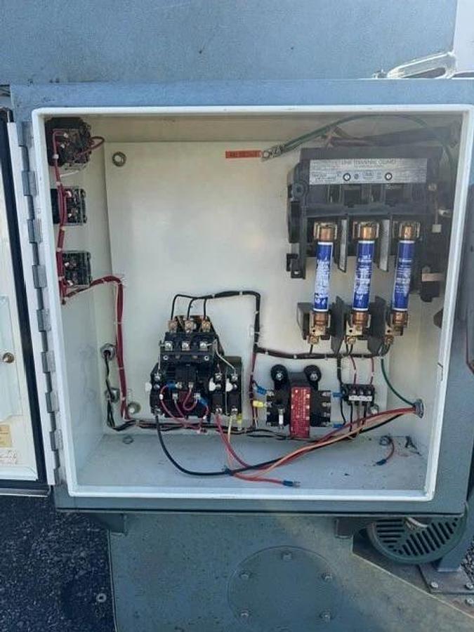 Used Conair 72000402 Granulator, 5 Hp, 460V, 6.8A