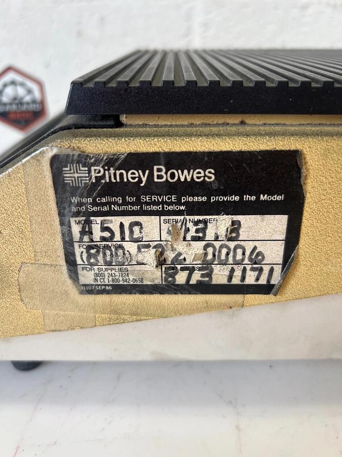 Used Pitney Bowes A510 Postal Scale