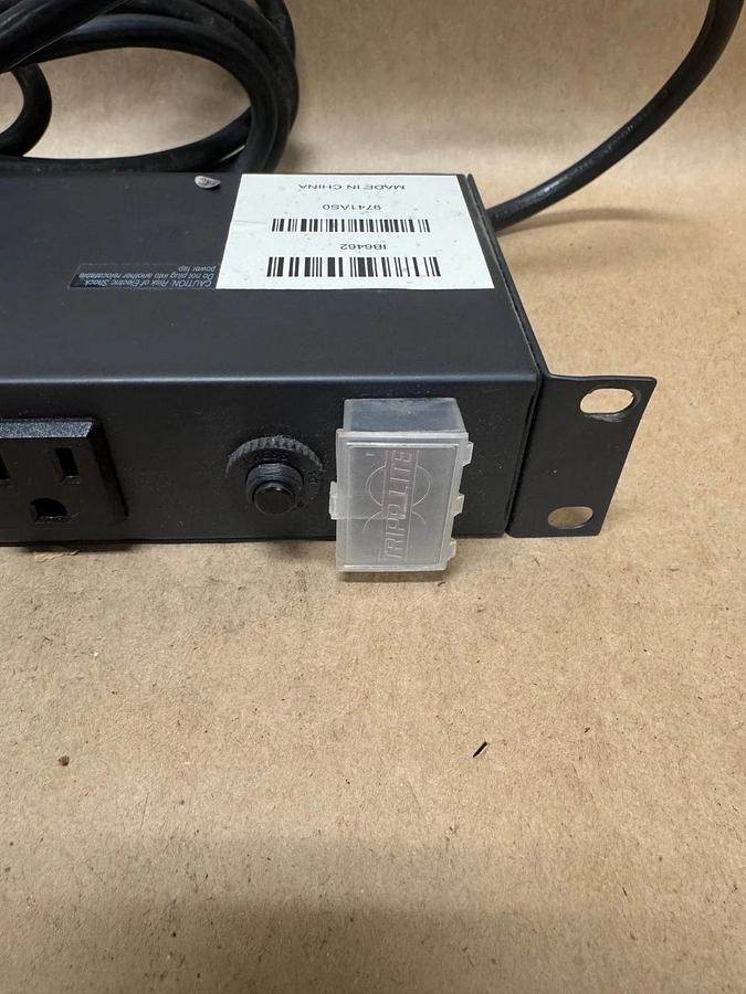 Used Tripp Lite RS-1215-RA 12 Outlet Surge Protector/ Power Strip