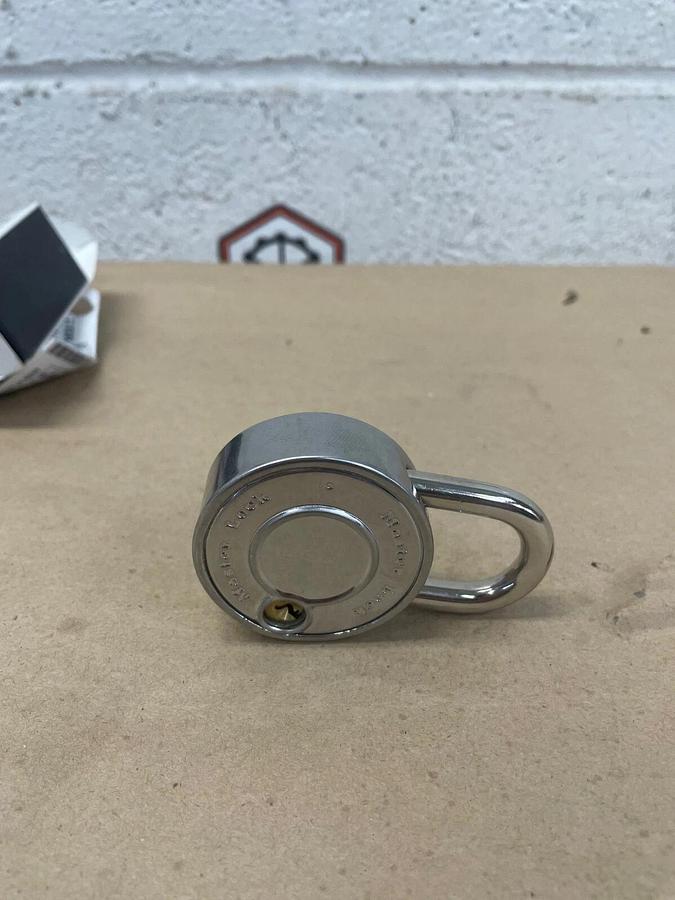 Used MasterLock V647 Combination Padlock - Lot of 2
