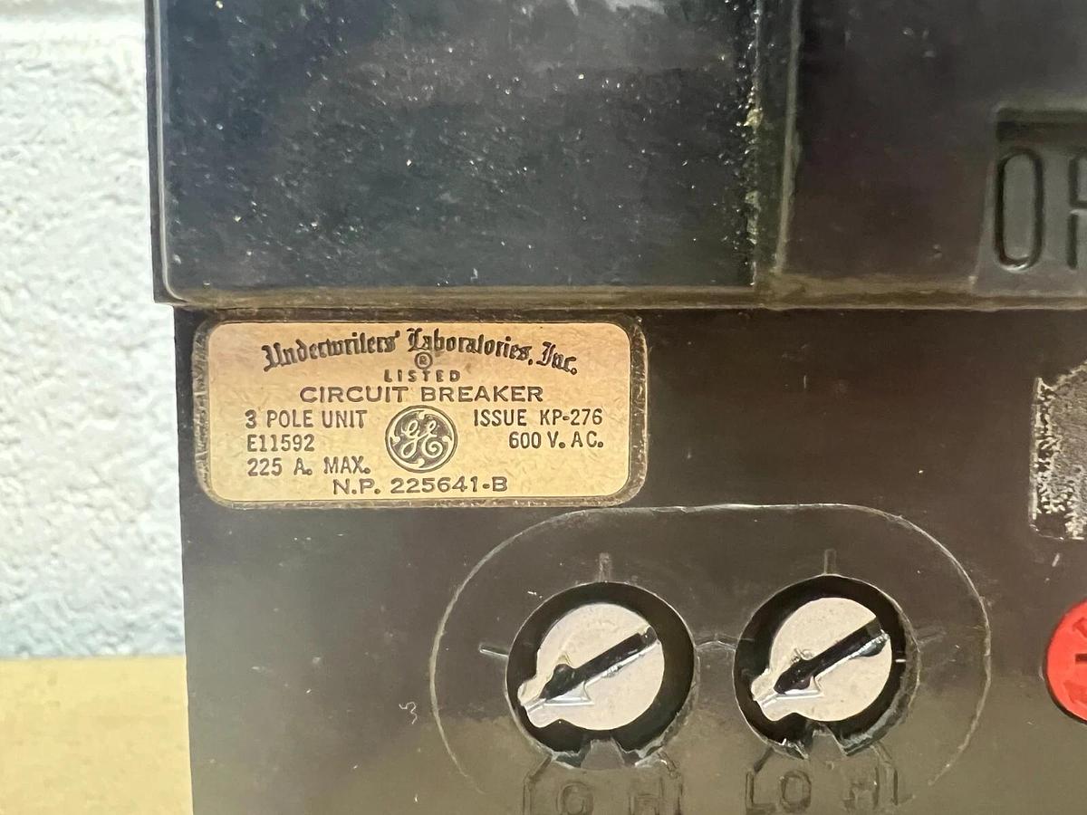 Used General Electric E11592, 3 Pole Circuit Breaker