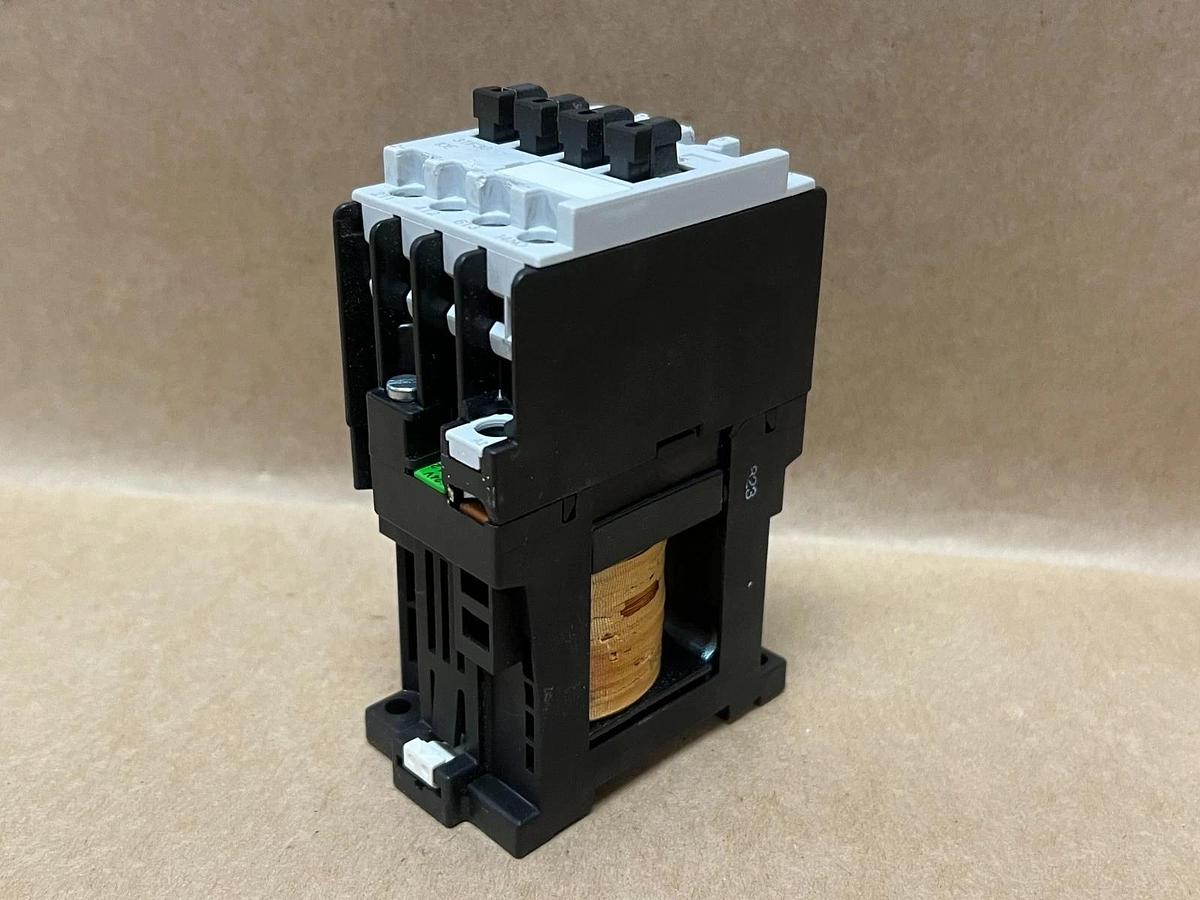 Used Siemens 3TF3010-0B Contactor