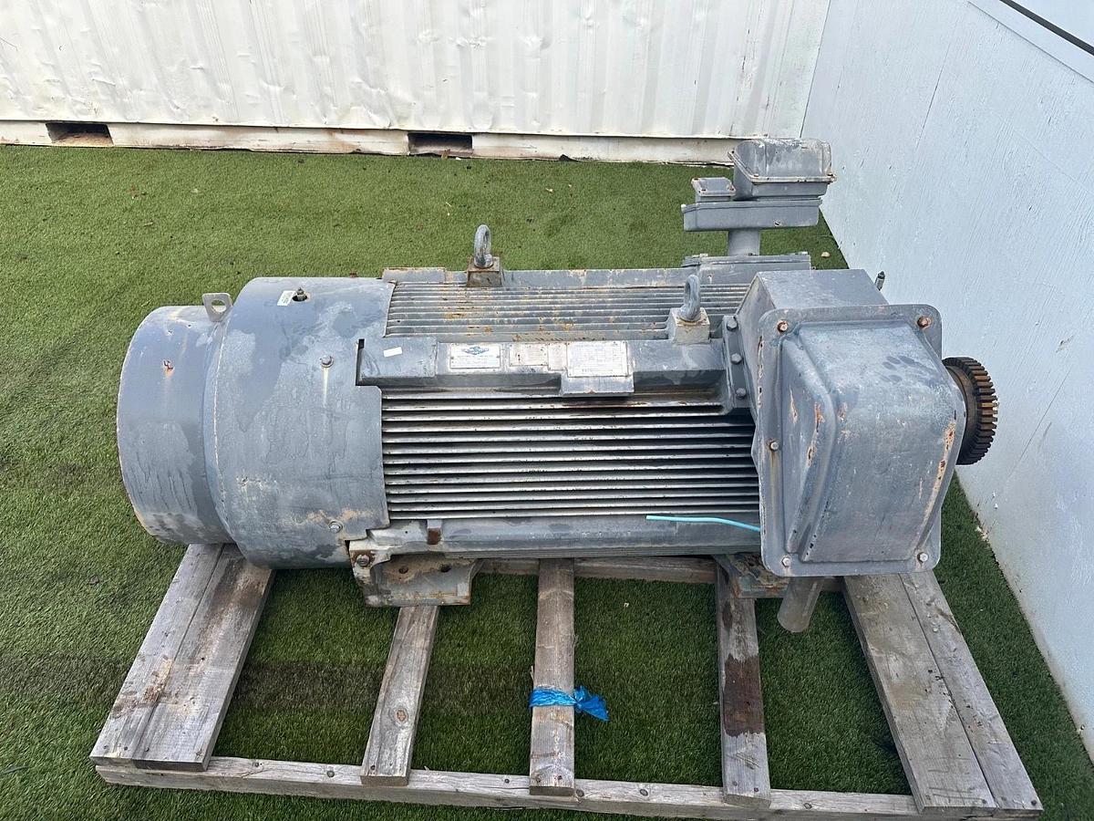 Used TECO Westinghouse Motor AEHGTK 350Hp, 1185RPM, 4160V, 3 Phase, FR 5011C, 60Hz
