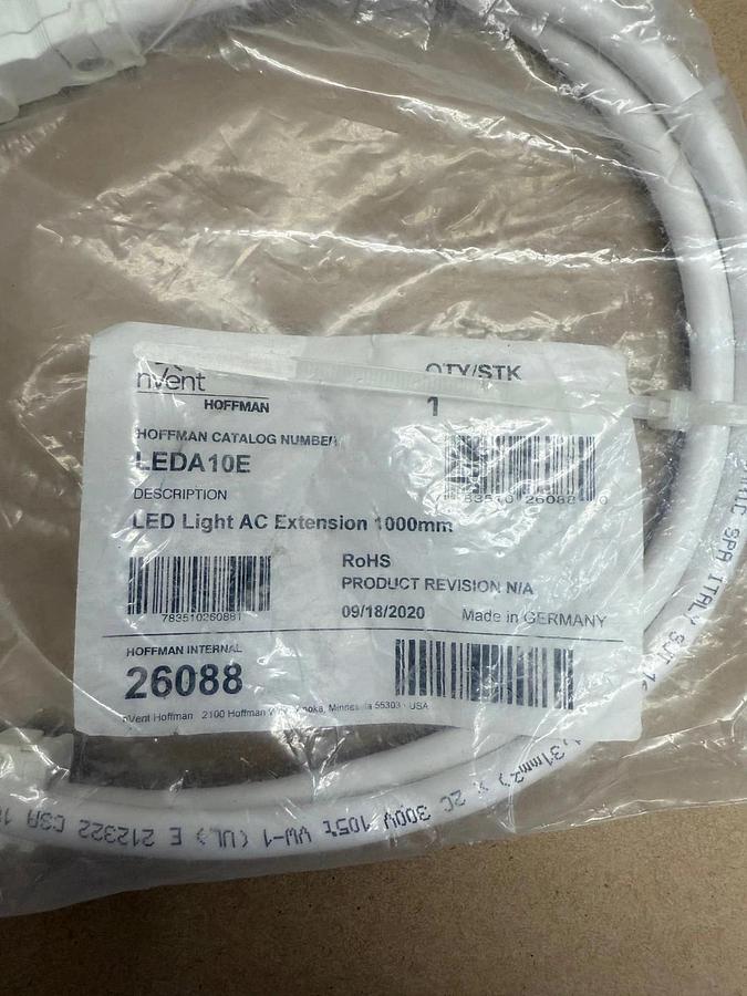 Used NVENT Hoffman LEDA10E, LED Light AC Extension 1000mm *NEW*