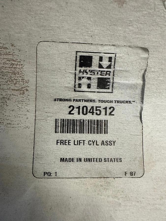 Used Hyster 2104512 Hydraulic Cylinder *NEW*