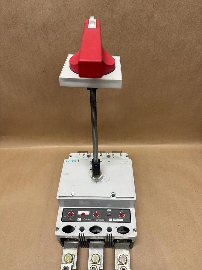 Used Siemens 3VF6211-1BM44-0AA0 500-630A, Molded Case Circuit Breaker