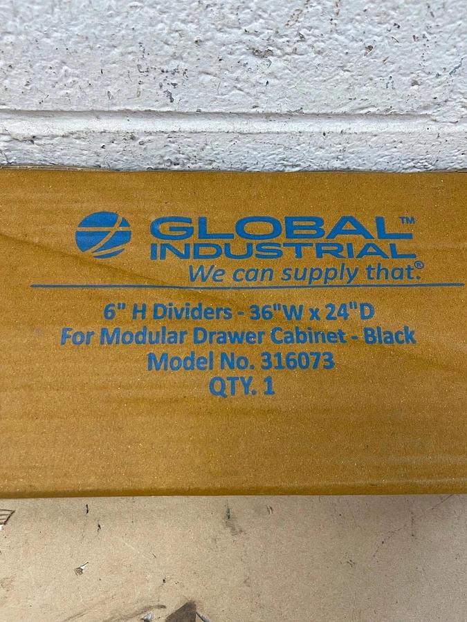 Global Industrial 316073 6”H Dividers, 36”W x 24”D, for Modular Drawer Cabinet