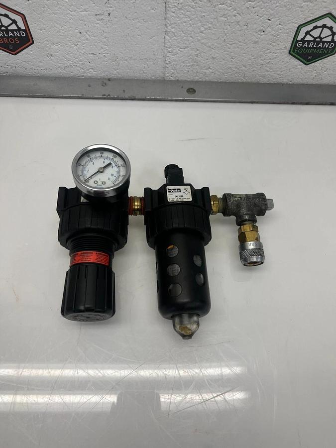 Used Parker 06L32BE w/ 06R313AC Mist Lubricator and Filter Assembly