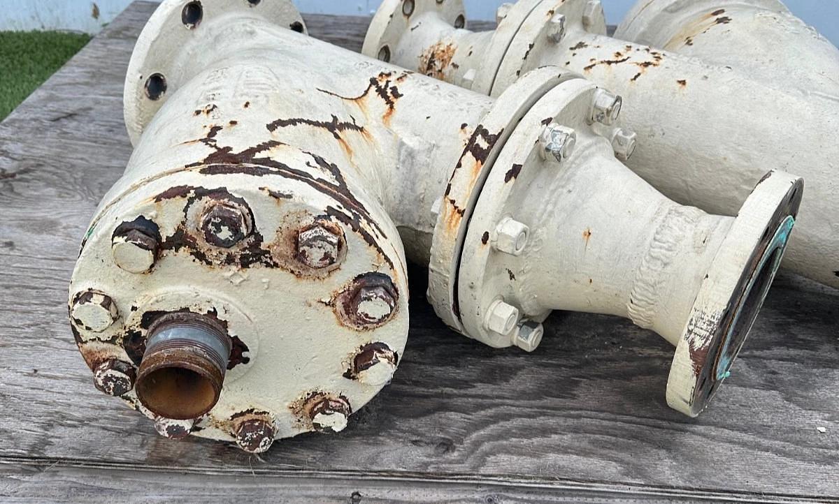 Used Keckley 150Lbs, 6” Style A, Y Valves