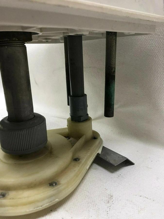 Used Cole Parmer 7049-00 Aspirator Pump