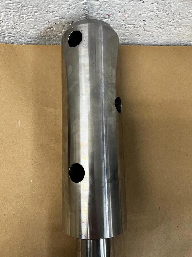 Used Linear Auger Head Shaft 4 Bolt -3” Diam Carbon Steel 8.5” Connector