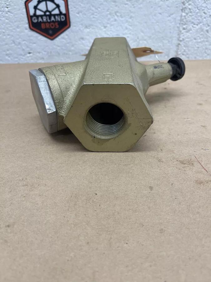 Used Ross 1968B6007 Flow Control Valve 0.3-10 Bar