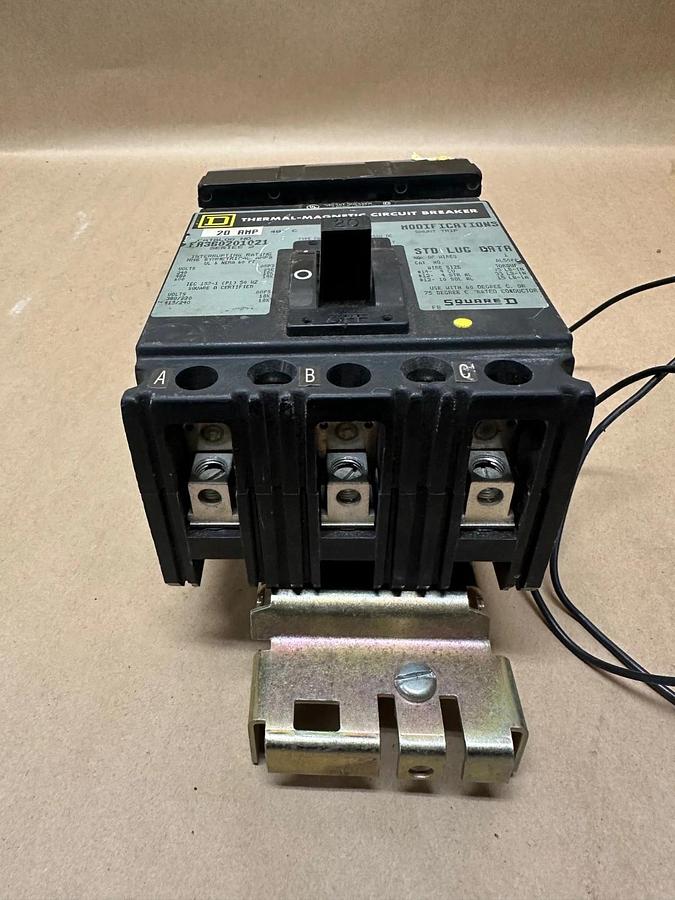 Used Square D FA360201021 20A Thermal-Magnetic Circuit Breaker