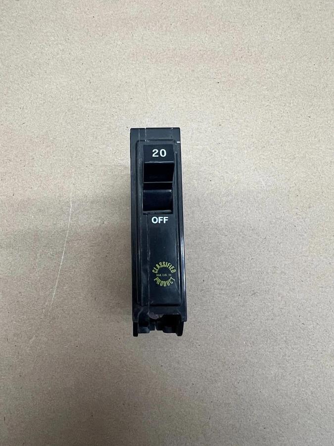 Used Lot of (3) Circuit Breakers - Allen Bradley, Cutler Hammer, Underwriters Lab Inc