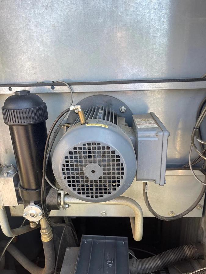 Used Kaeser CSD 75 Rotary Screw Air Compressor, 75Hp, CFM: 283, PSIG: 175