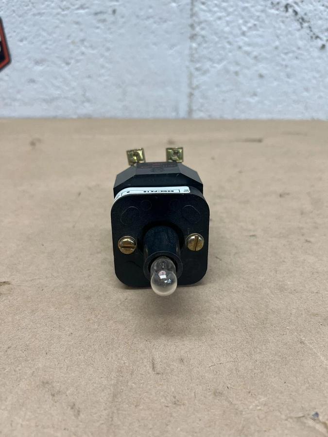 Used Allen Bradley 800H-PK16 120V Lamp