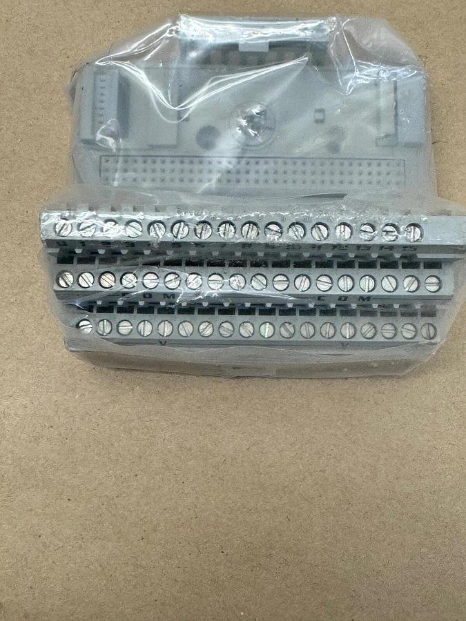 Used Allen Bradley 1794-TB3 Series A, Flex I/O Terminal Base