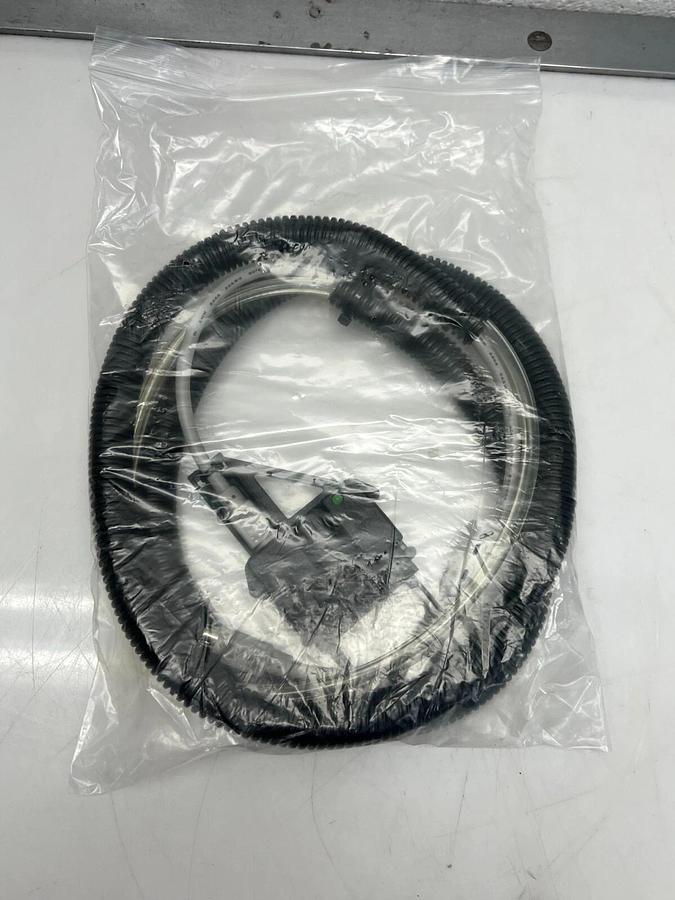 Used Industrial Scientific 1810-9323 iGas Reader, DSX 6ft Assembly