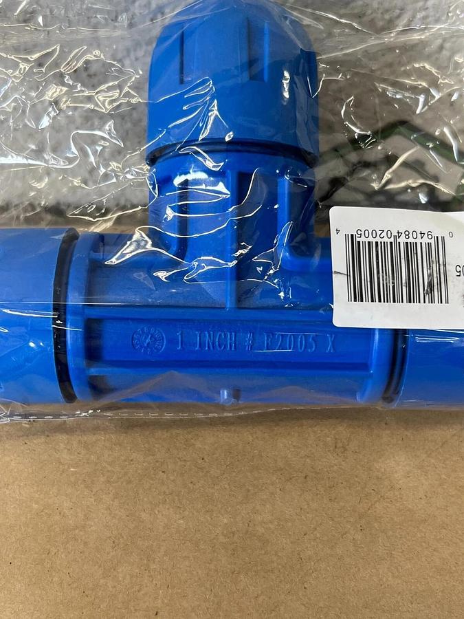 Used Rapid Air F2005 1" FastPipe Fee Fitting