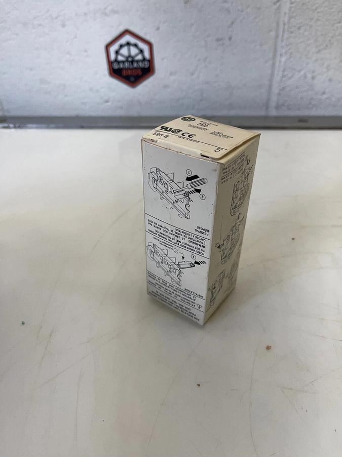 Used Allen-Bradley 595-B Auxiliary Contact, Series C