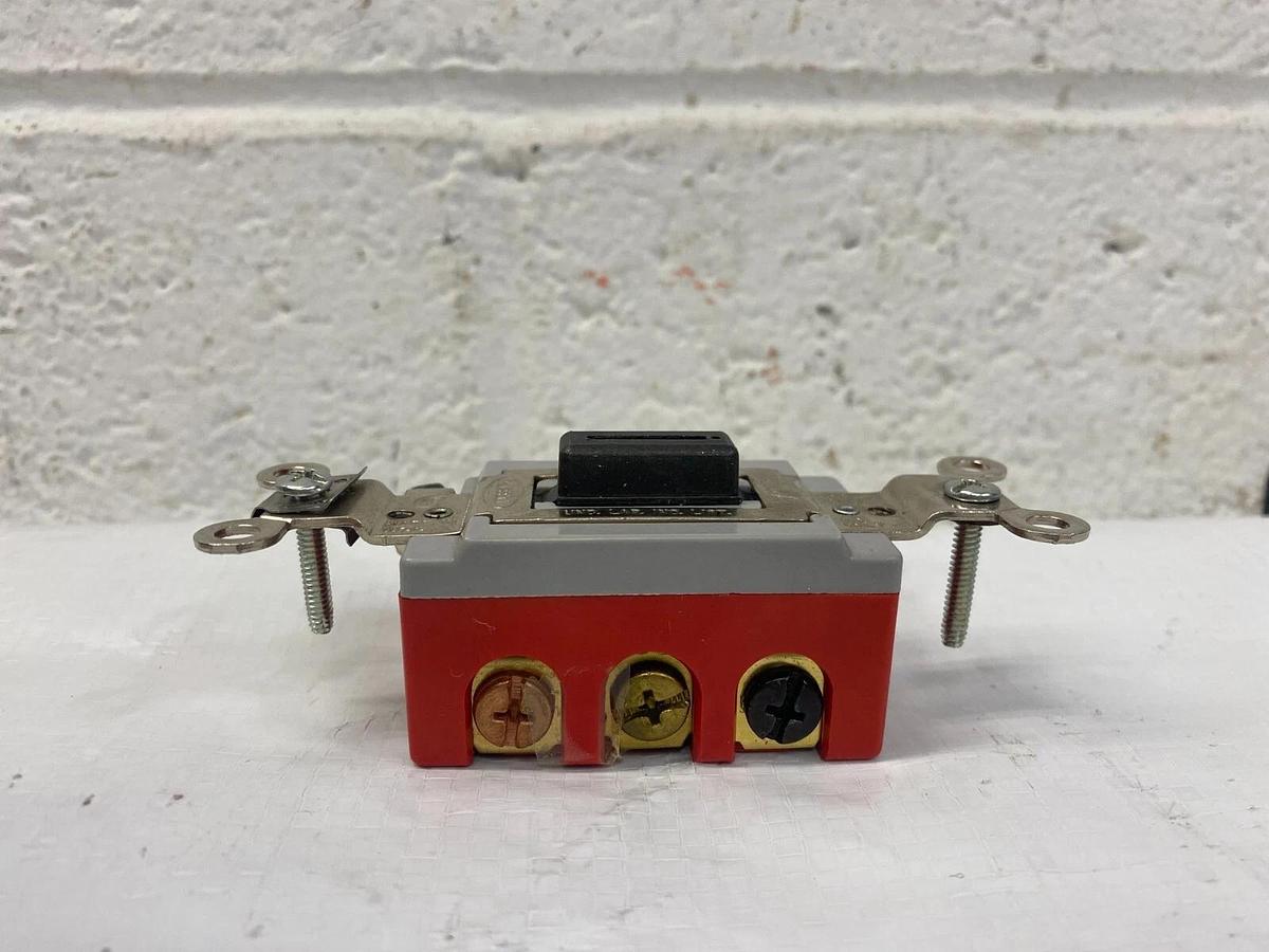 Used Hubbell HBL1386L Series 1300 Lock Switch Double Pole