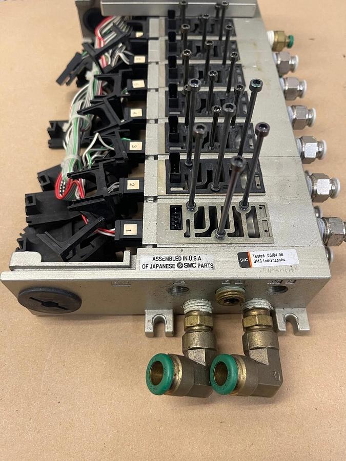 Used SMC IN313-DN1, 7 Block Serial Transmission System, Pneumatic Manifold - PARTS