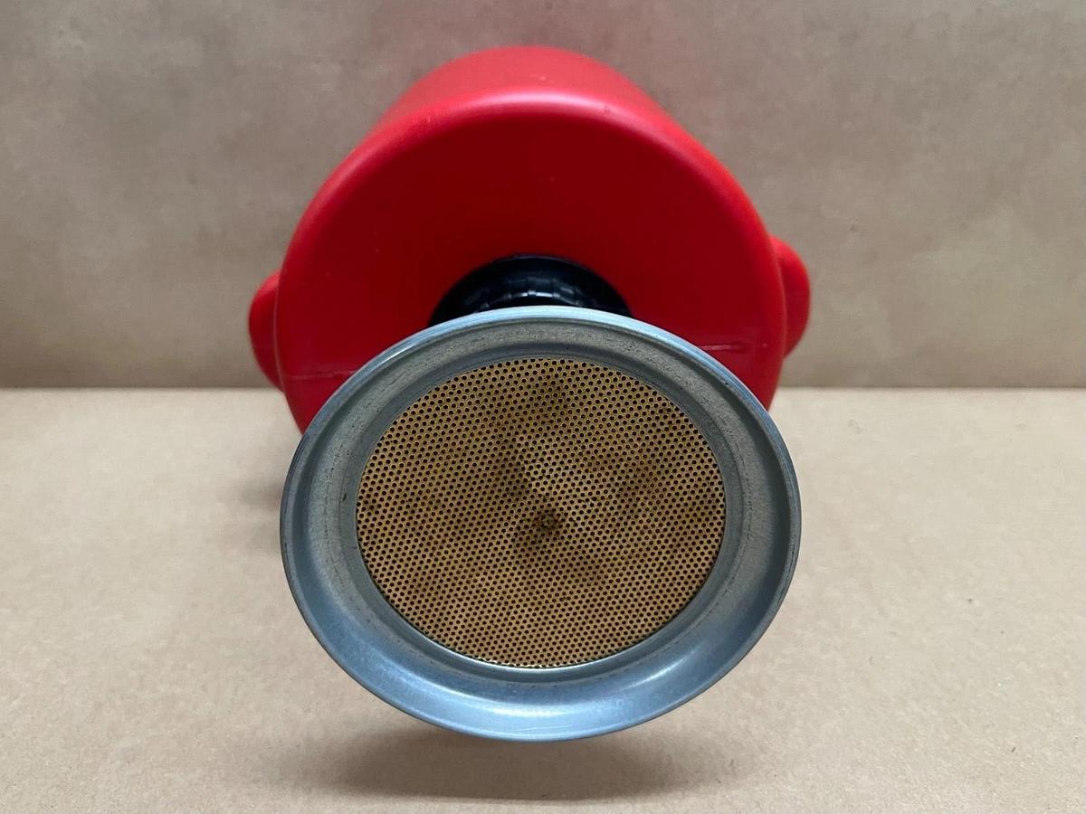 Used Eagle P-714 1 Gal. Plunger Can *NEW*