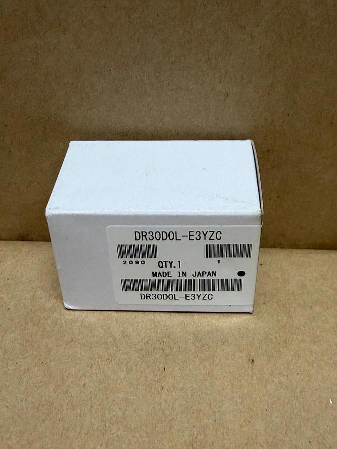 Used AutomationDirect DR30D0L-E3YZC 30mm Indicating Light, Yellow *FACTORY SEALED*