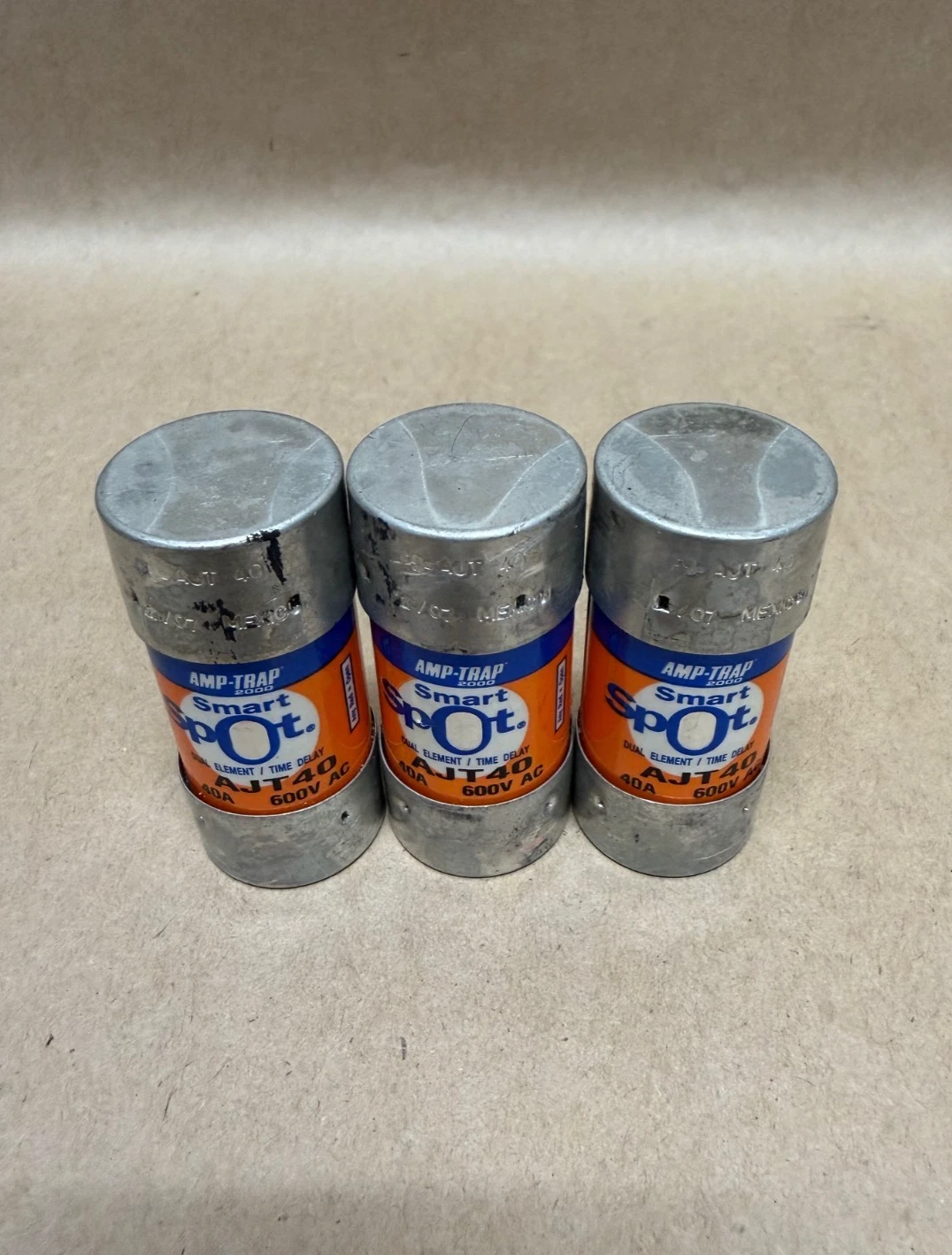 Used Amp-Trap AJT40 Smart Spot 40A 600VAC Fuse - Lot of 3
