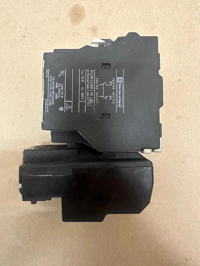 Used Telemecanique LC1D0910 Contactor w/ LR2 D1316