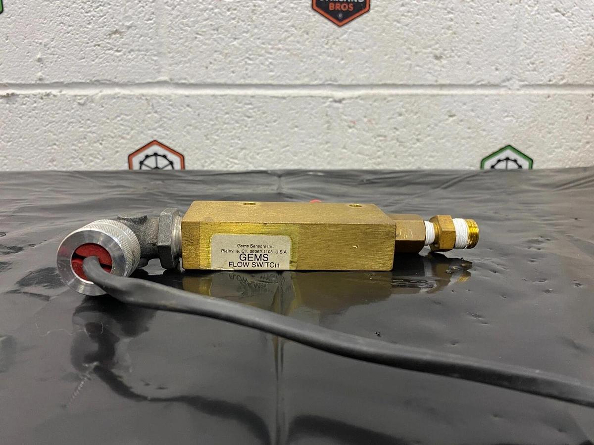 Used Gems FS-925 Flow Switch