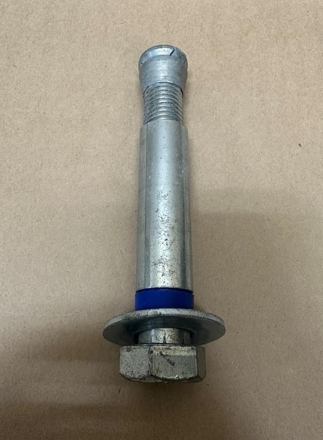 Used 7-3/4” x 1” Concrete Wedge Anchor Bolt *NEW*