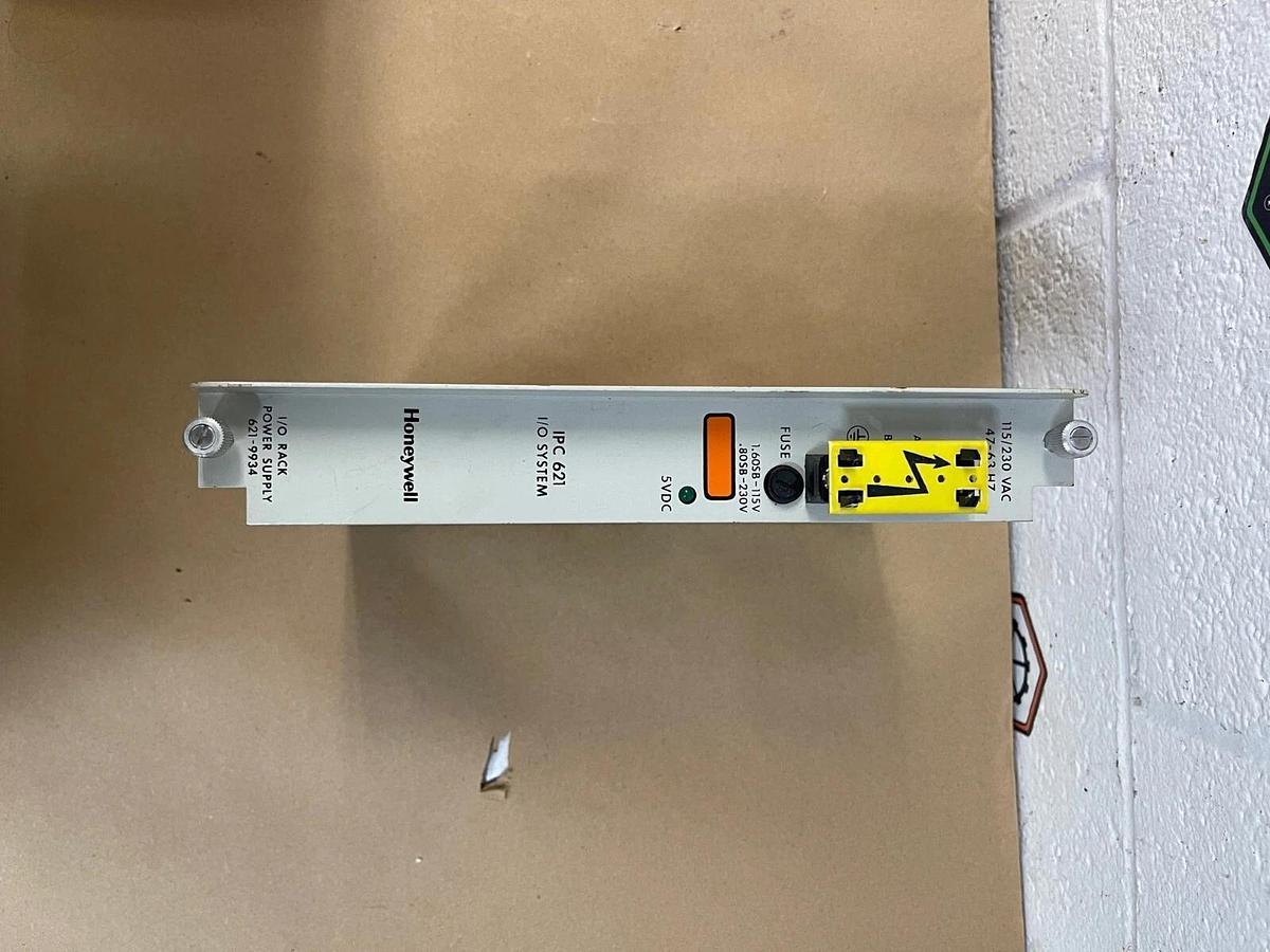 Used Honeywell 621-9934 I/O Rack Power Supply 115/230 VAC