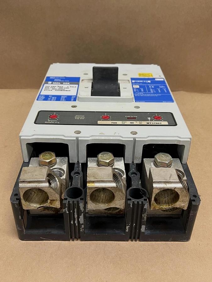 Used Cutler-Hammer MDL3800F 800A Max, 3 Pole 600VAC Ser C Industrial Circuit Breaker