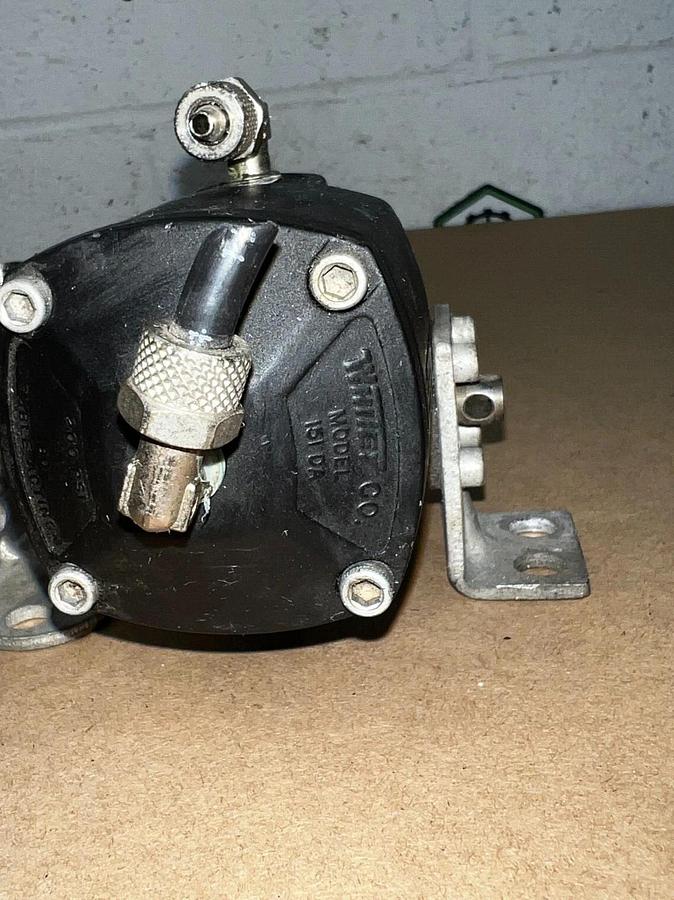 Used Whitney SS 83XTF4, 151DA Pneumatic Double-Acting Actuator w/ Ball Valve