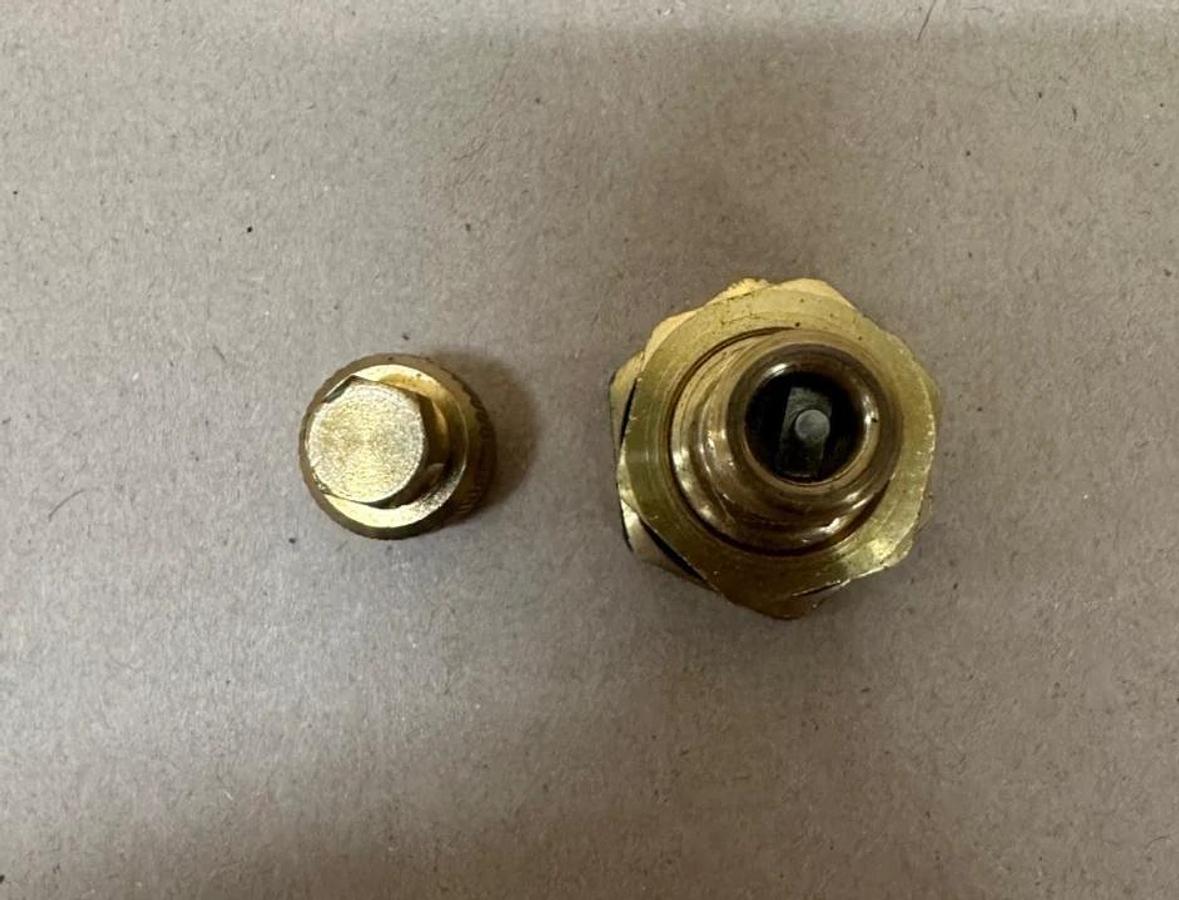 Used CAT 2D-2511 Tire Valve Assembly *NEW*