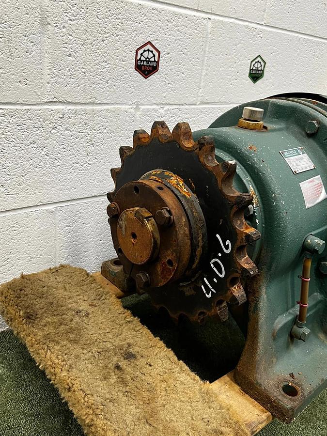 Used Sumitomo Cyclo CHHS4185Y-43 Speed Reducer/Gearbox Ratio 43:1 Output Torque 33000