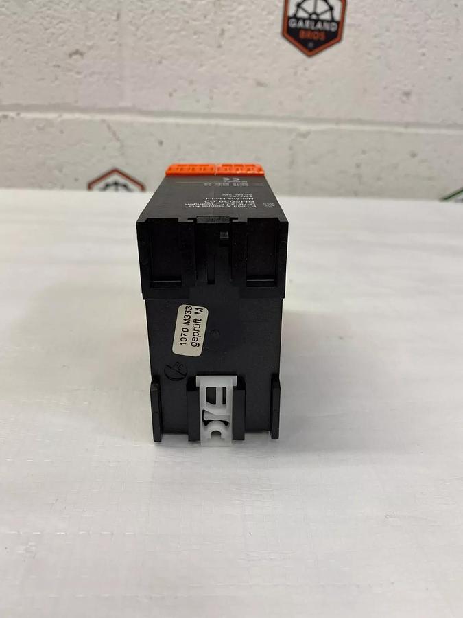 Used E. Dold & Sohne BH5928.92 Safety Relay 24V