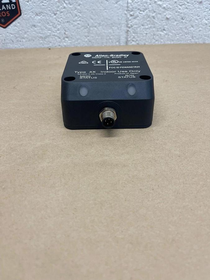 Used Allen-Bradley 56RF-TR-8090 A Transceiver 24VDC, 0.2A, Type 4x, Indoor Use Only