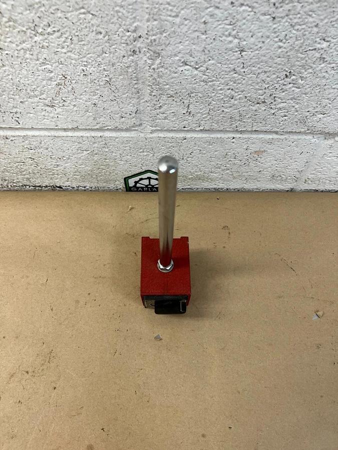 Used Magnetic Base w/ Fine Adjustment