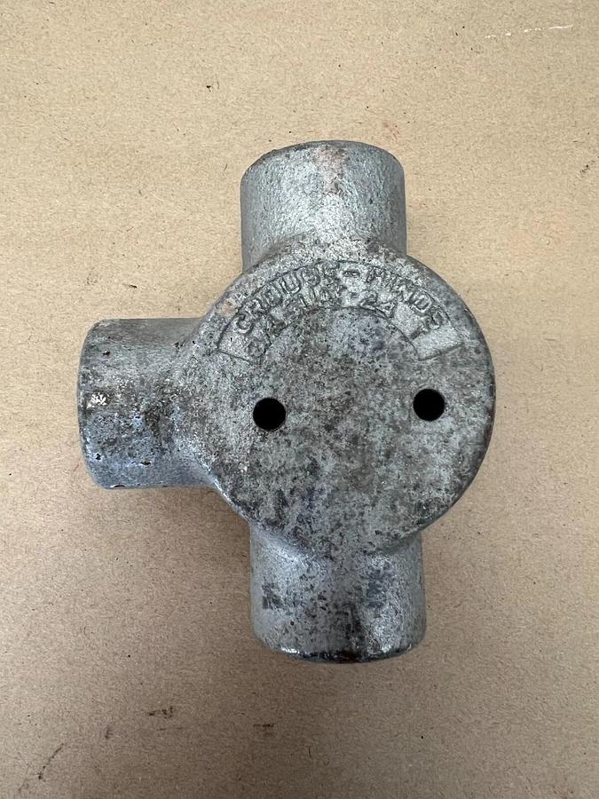 Used Crouse Hinds GUAT-24 3/4” Conduit Outlet Body