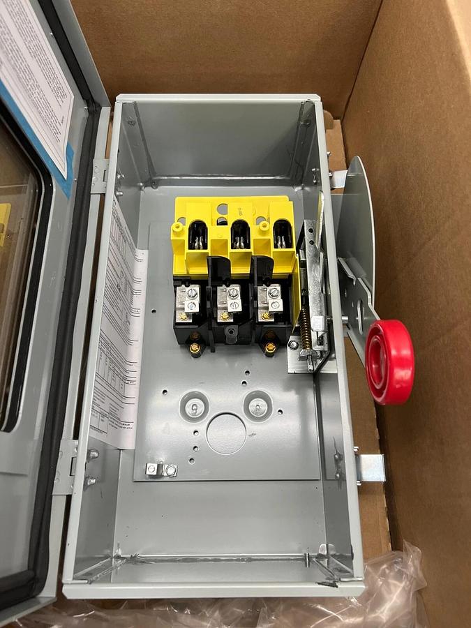 Eaton DH361UDKW 30A, 600V, Heavy Duty Safety Switch