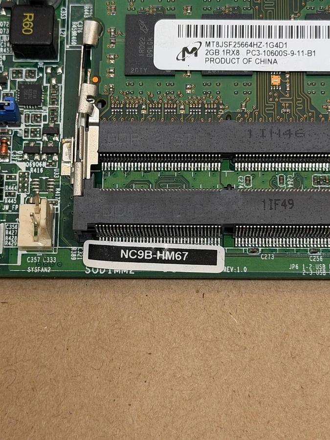 Used Intel NC9B-HM67 Mini-ITX w/ Crucial CT25664BC1339.8FD, 2GB Memory