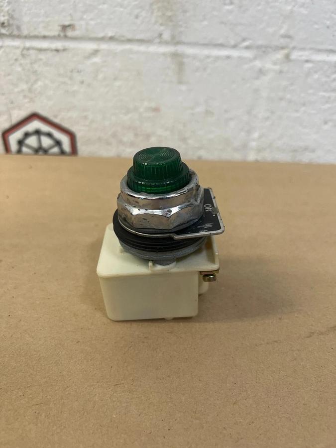 Used Square D 9001 Ser. H Green On Button